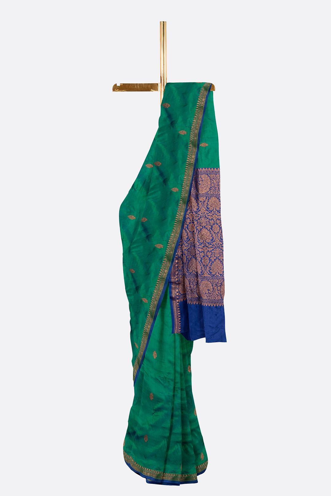 Green Woven Banaras Saree F00955